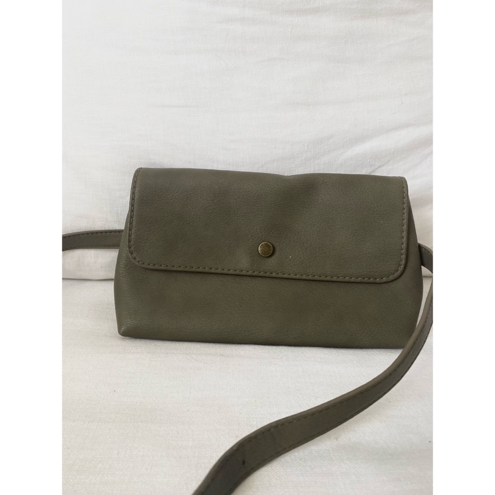 Convertible Fanny Pack - Picture 4 of 6